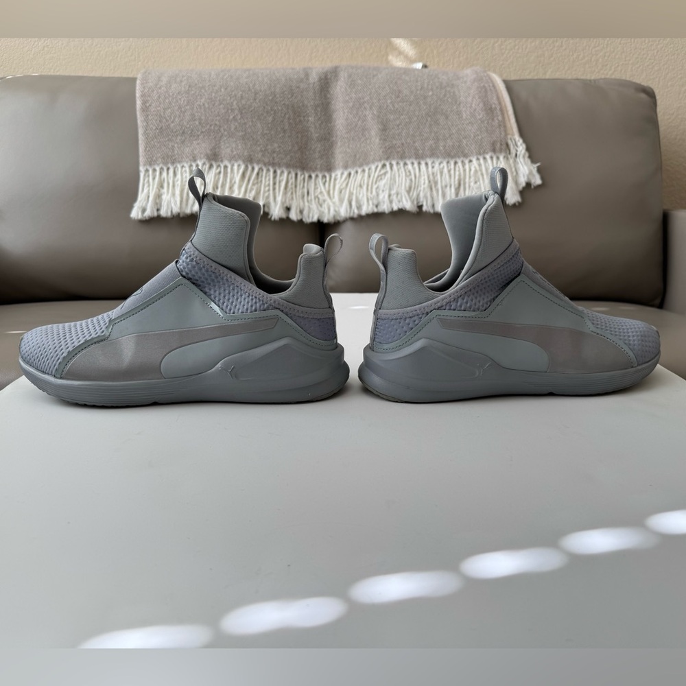 Puma High Top Shoes - Picture 5 of 10